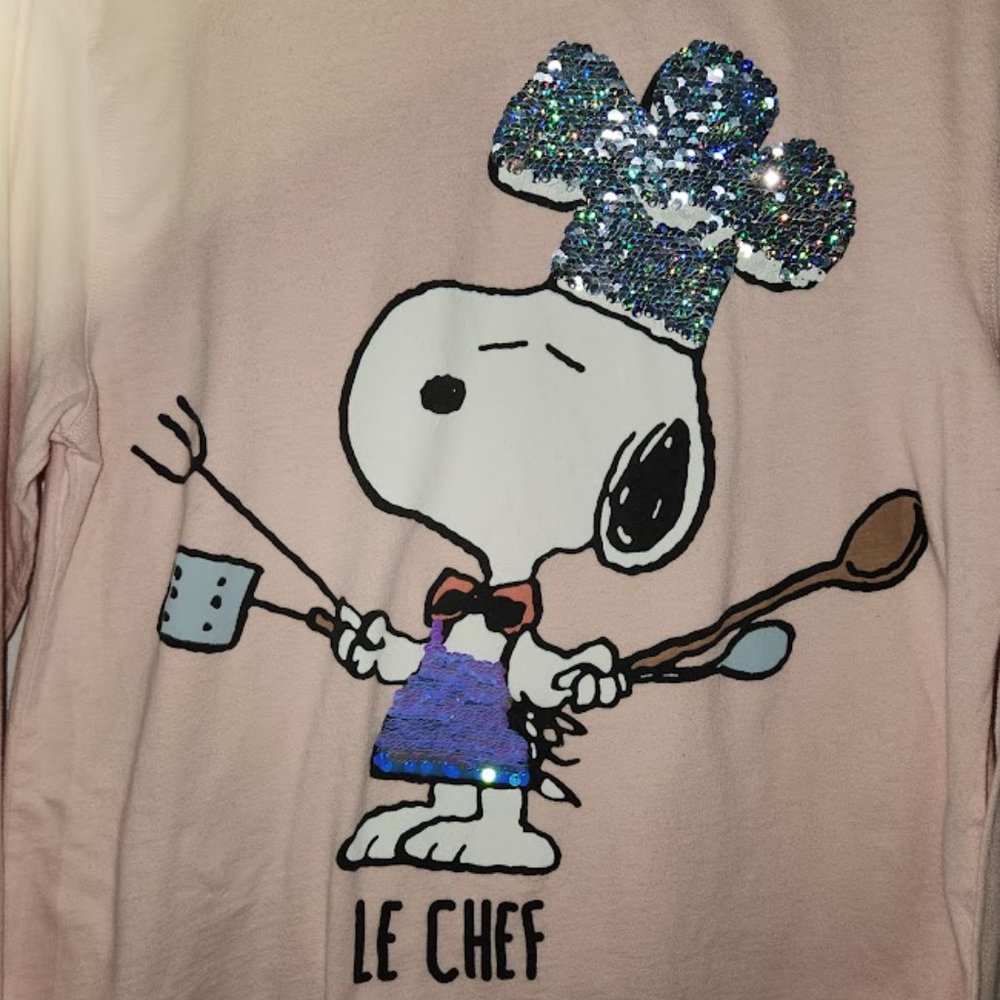 Girls Long Sleeve Tee, Snoopy as LE Chef, EUC, SIZE XL